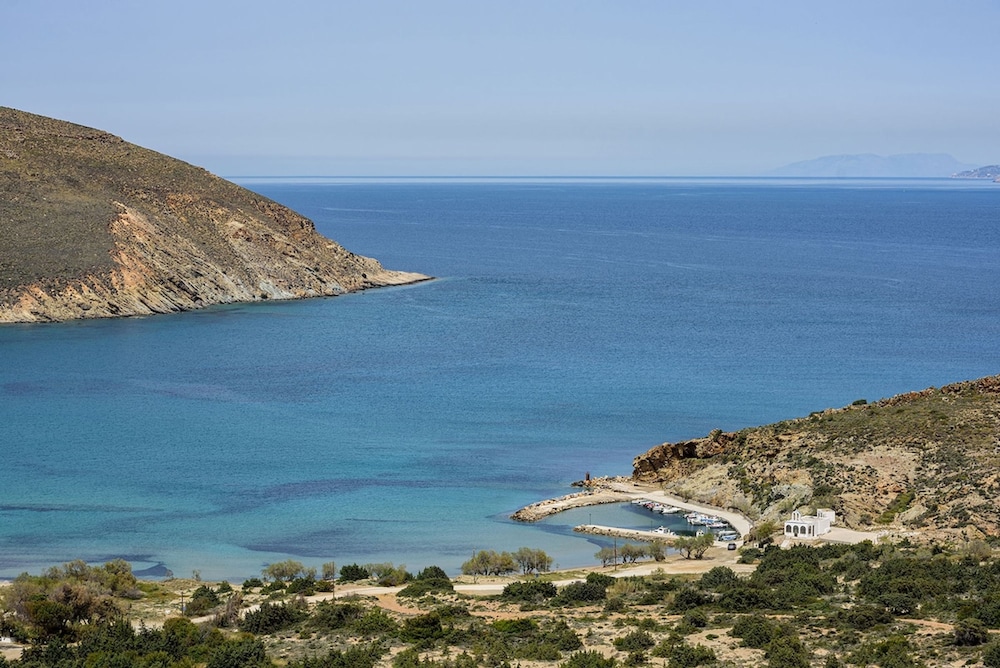 Rising Sun sea View Villa Near the Beach Paros