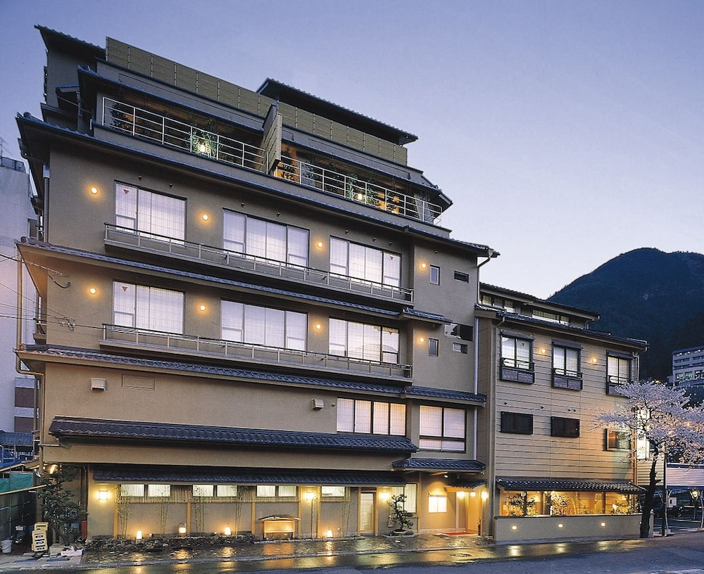 Gero Onsen Kissenkan Chikusuitei