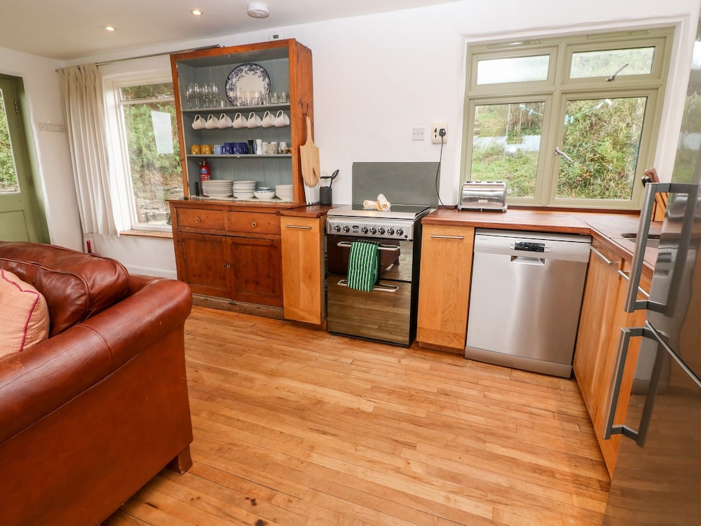 Porth Farm Annexe