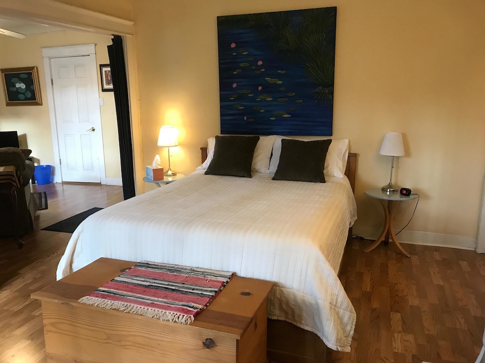 Sanborn Guest House