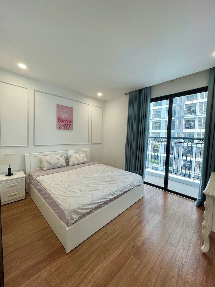 Sunny - Vinhomes Times City Park Hill