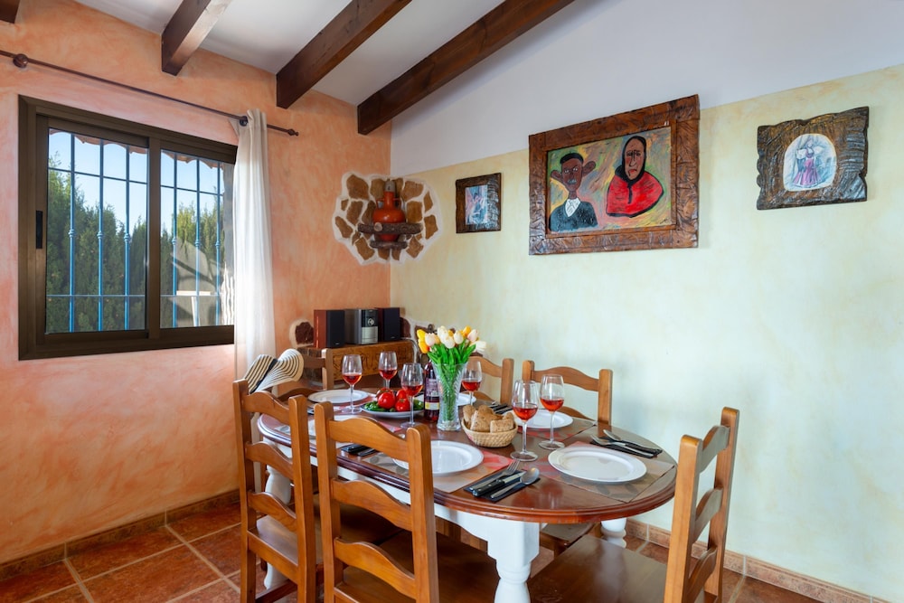 Villa Dorita con Piscina by At Home Costa del Sol