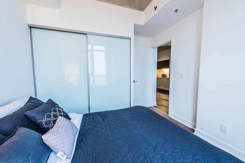 Gladstone Suites - Toronto Central - Image 2