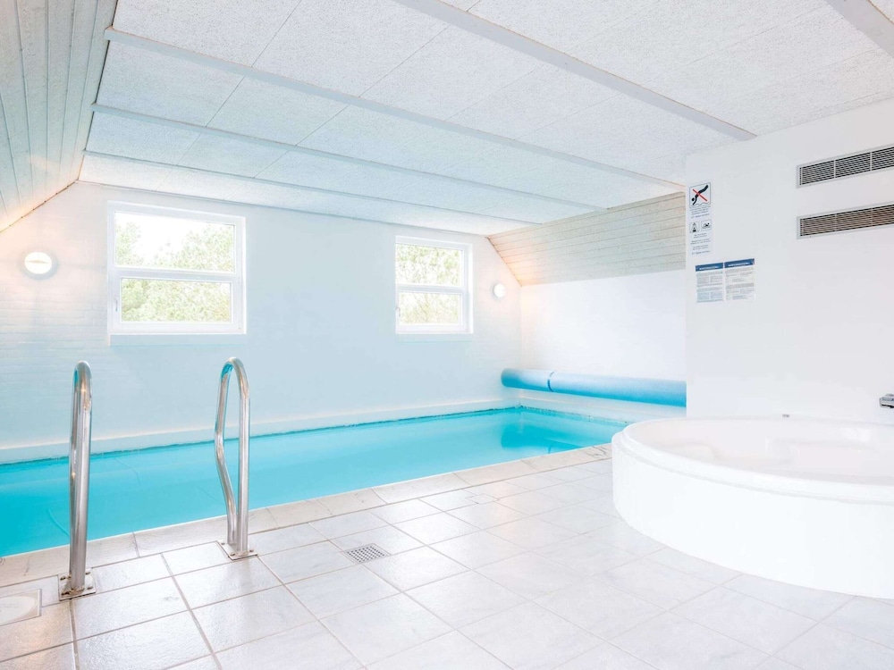 8 Person Holiday Home in Blavand view 3