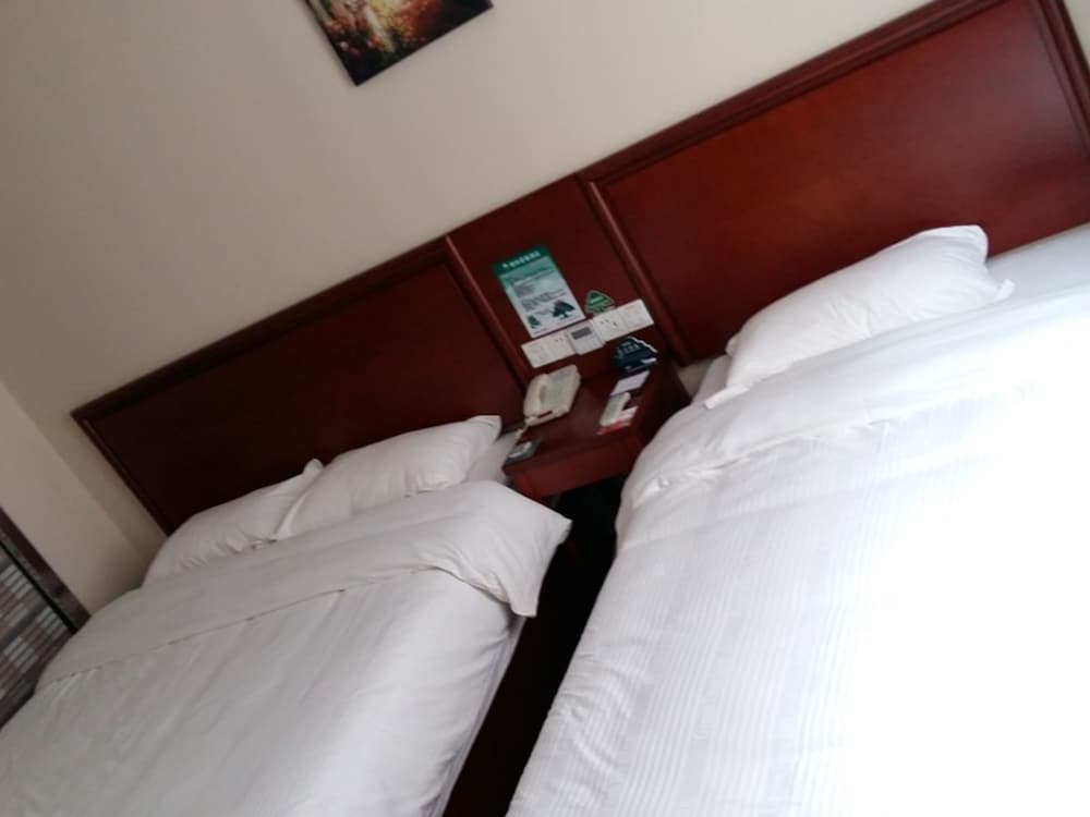 GreenTree Inn JiangSu YanCheng JianHu ShangGang Bus Station Freeway 204 Express Hotel - Property Image 38