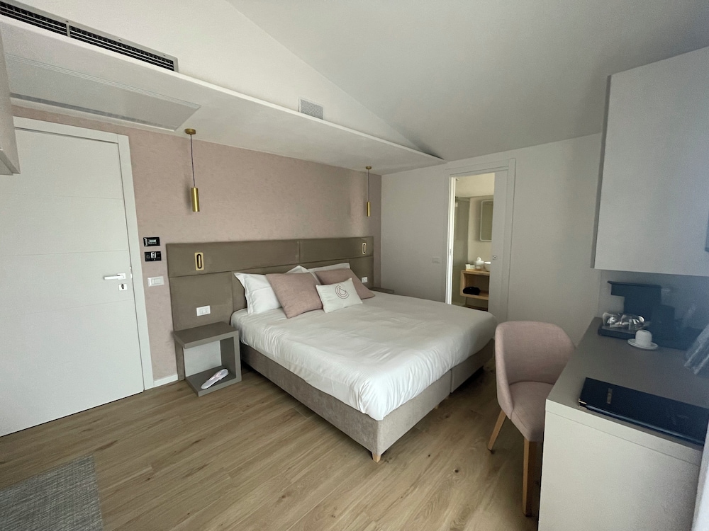 Chic & Charme Luxury Rooms