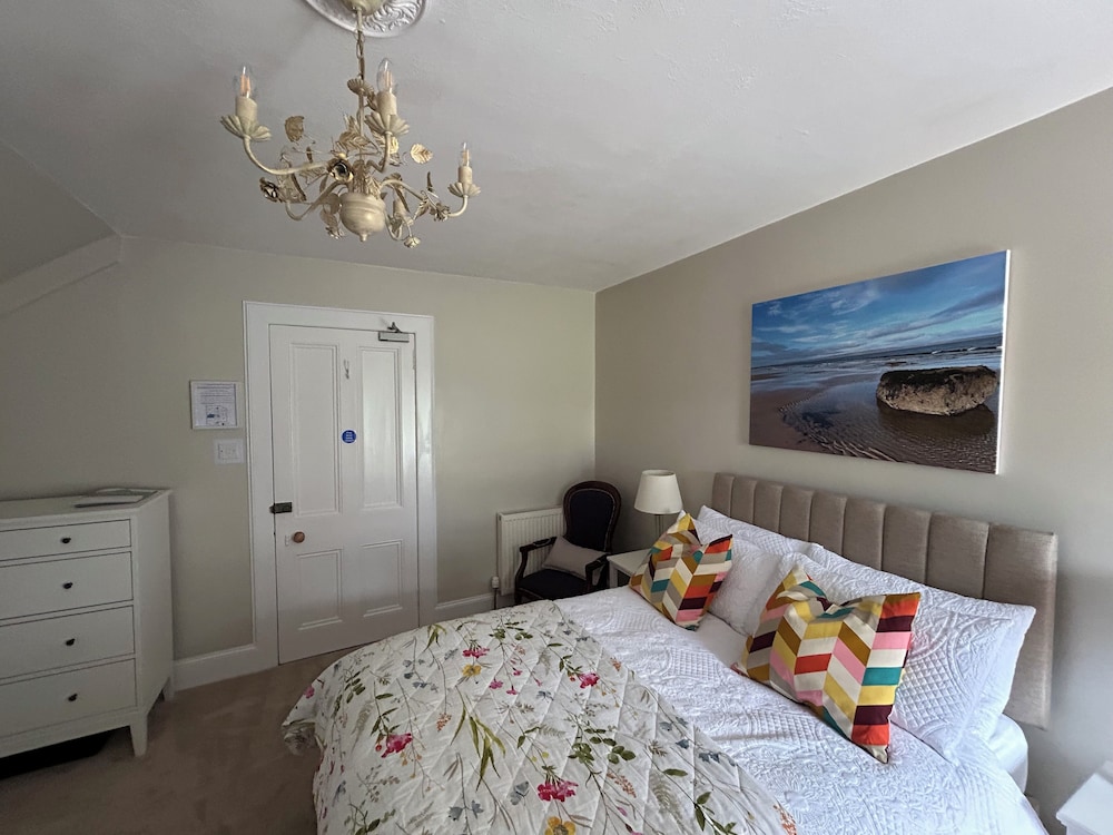 Glen Lyon Lodge Bed & Breakfast