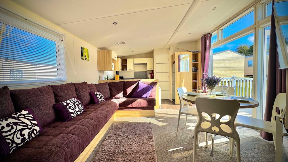 Marton Mere - 3 Bedroom Caravan