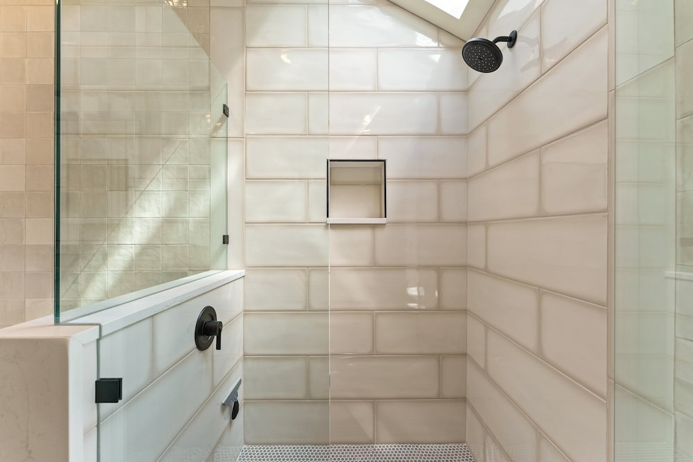 20 Aspen Lane 5 Bedroom Home