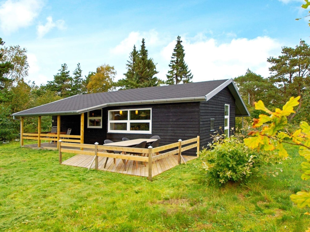 6 Person Holiday Home in Skjern