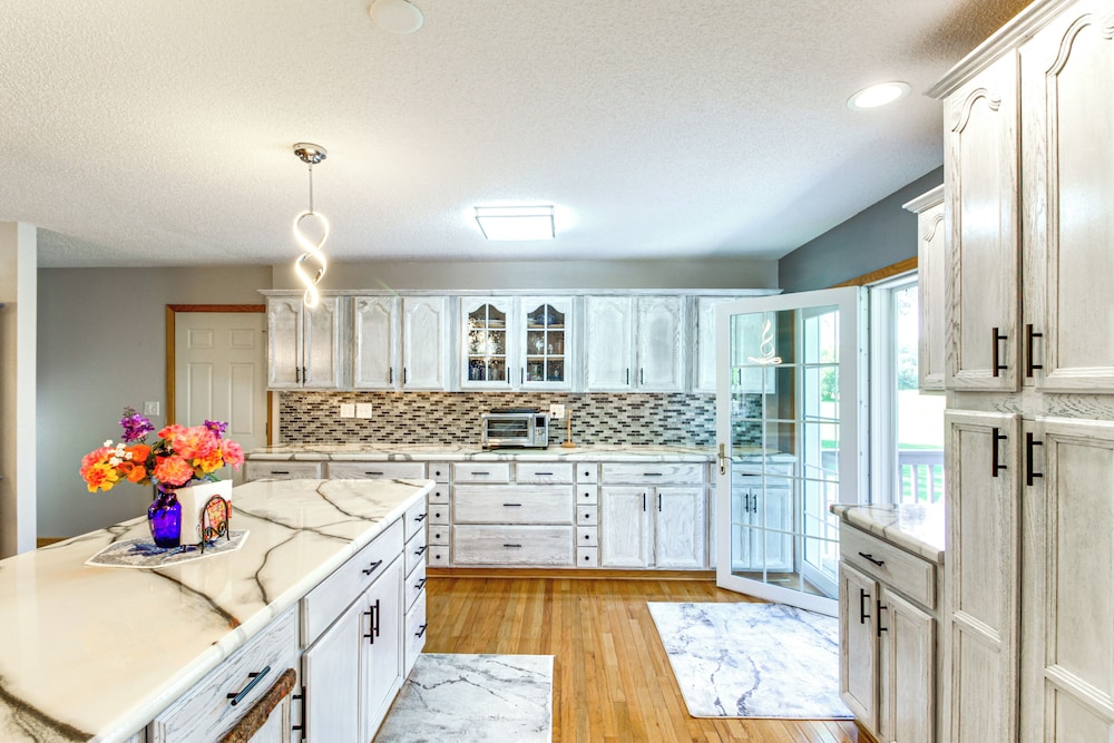 Country Living Near Main St: Quiet Minnesota Home