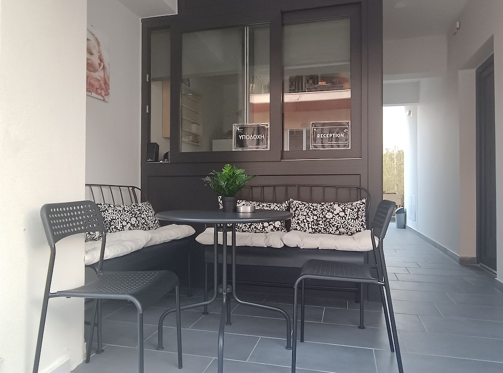 Nioplias Luxury Apartments Pefkohori