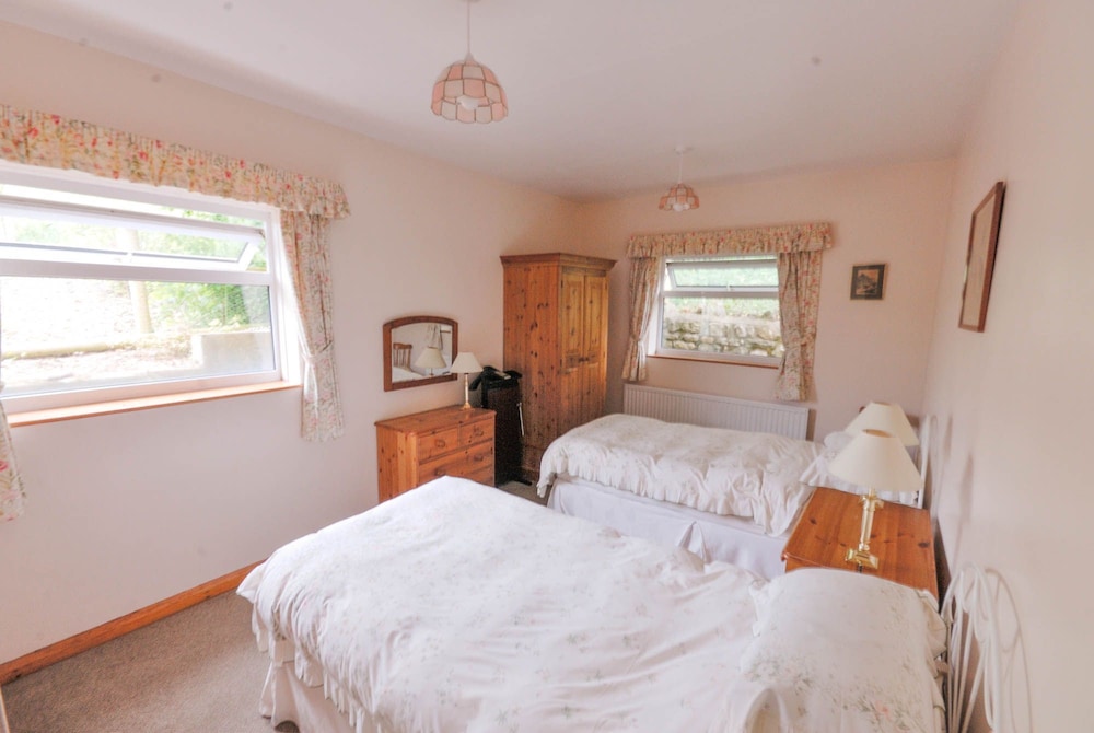 Greyfield Farm Cottages view 2