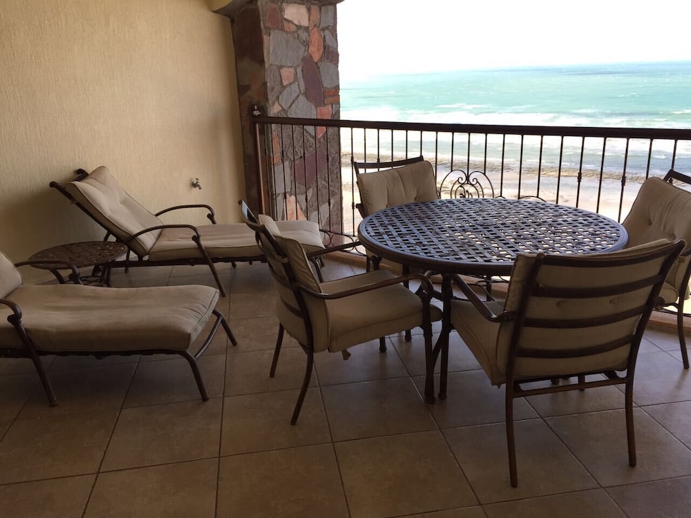 Ocean Sky Paradise Gorgeous Luxurious Oceanfront