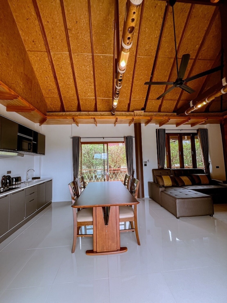Puteri Lanta Family Villas