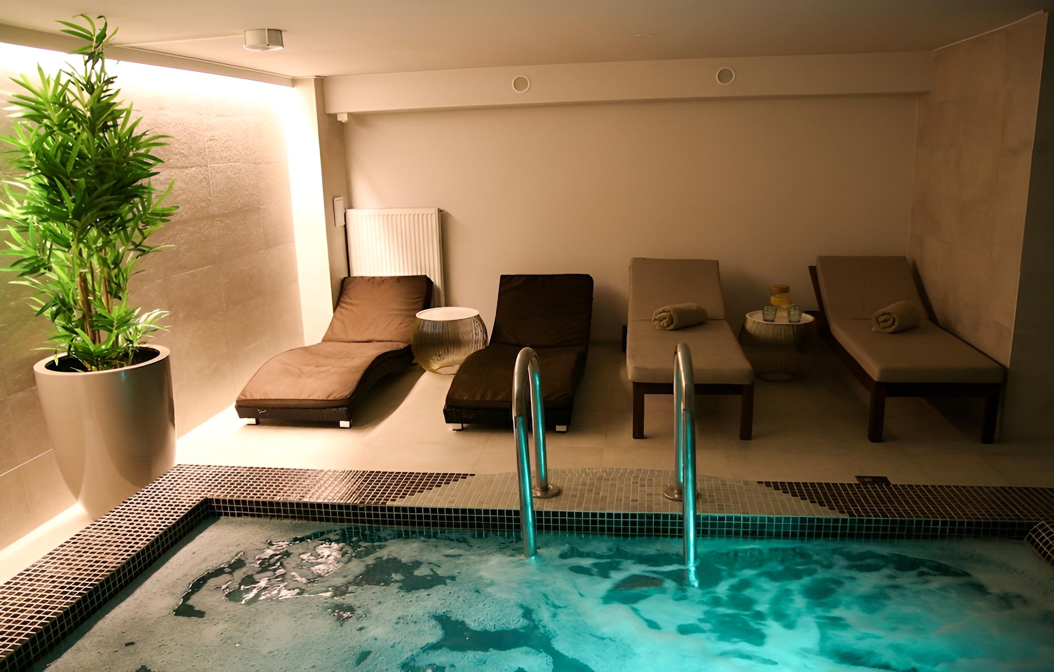 Cherie Hotel Boutique & Restaurant