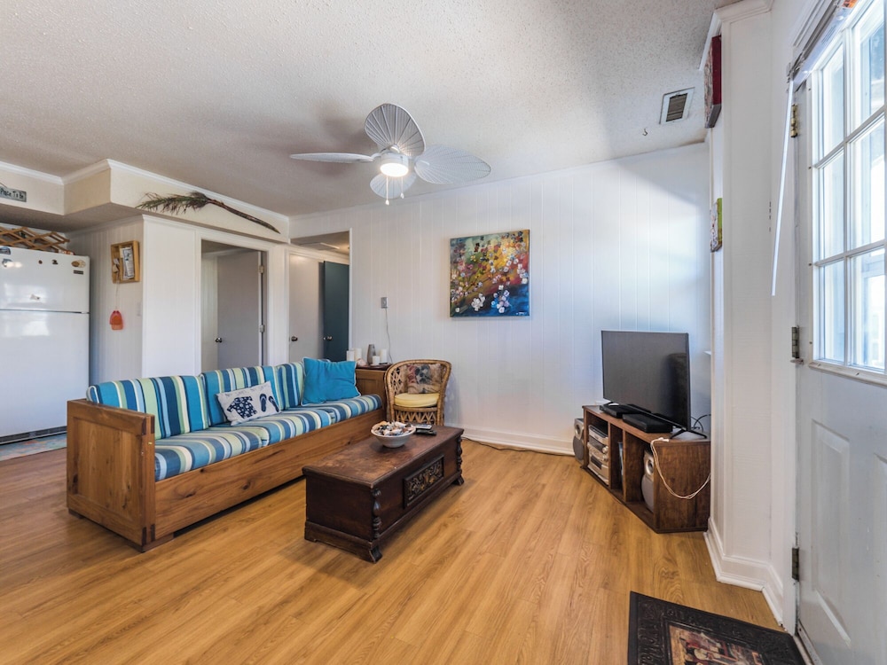 S.O.B. (Sweet Ol' Bill) by Topsail Realty
