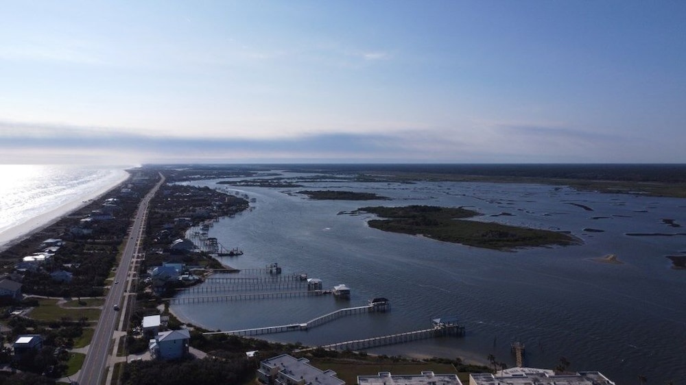 Pelican Inlet C119, Near Beach: Pool & Tennis 2 Bedroom Condo
