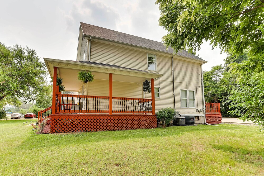 Louisville Apartment - Walk to Restaurants!