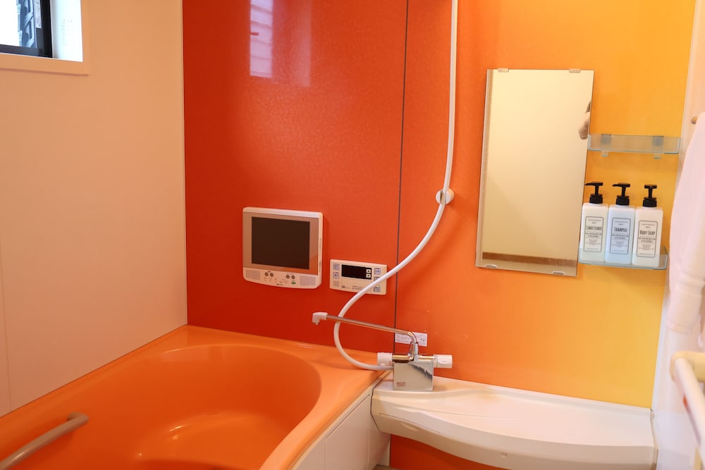 Orange House - Tsuruhashi