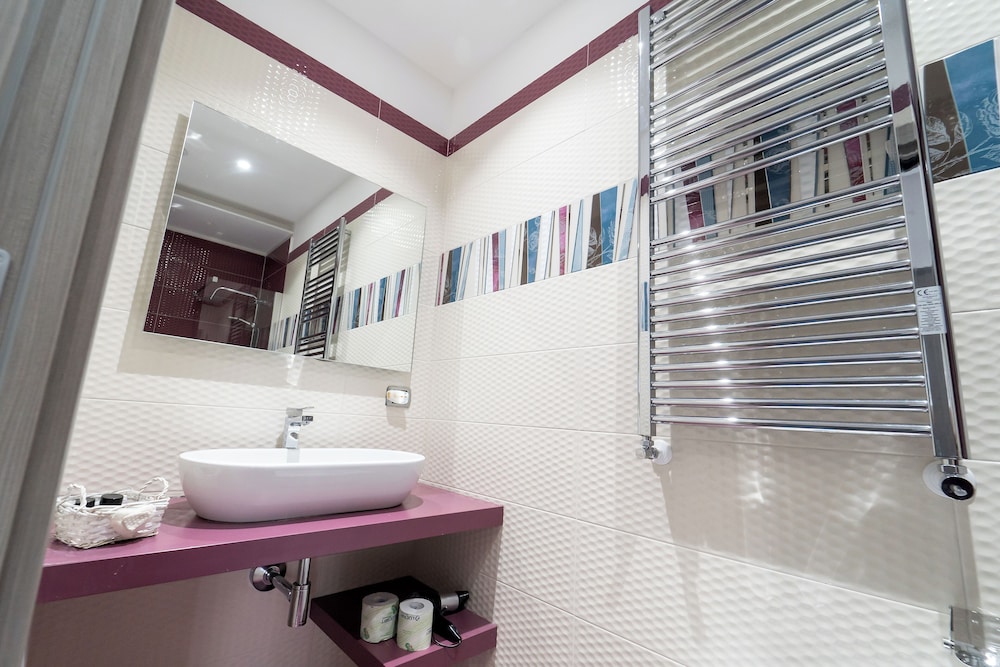 B&B Le 4 Stagioni Dante's Suites by ClaPa Group Dislocated Hospitality