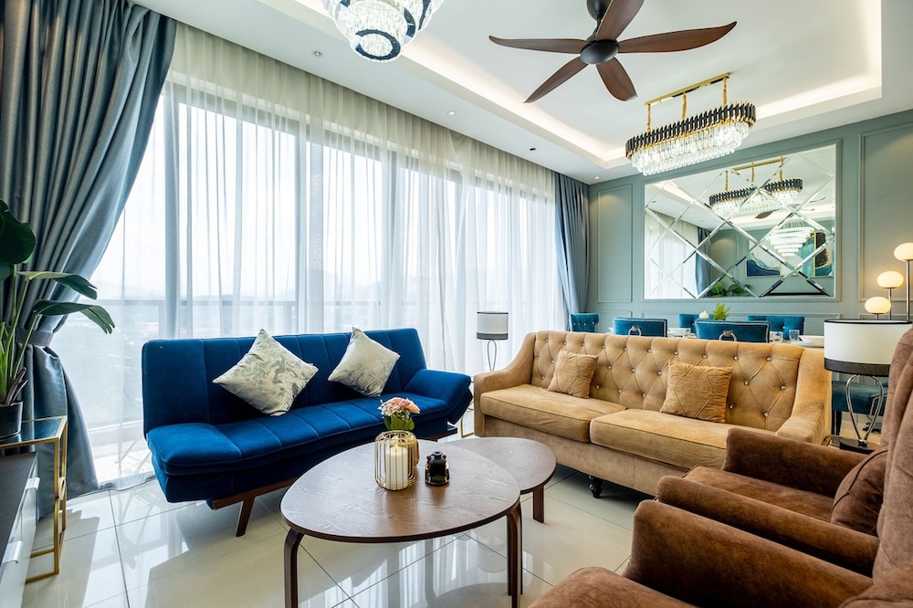Astoria Ampang Condotel by Emily in Town