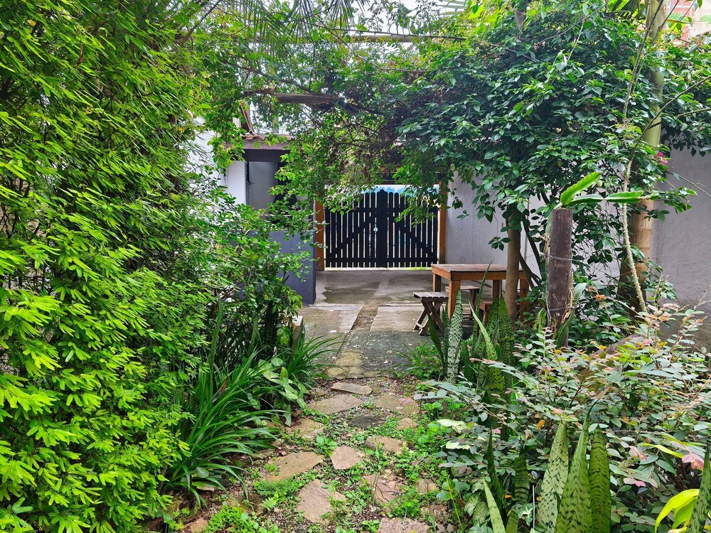 House With 2 BRs and Barbecue in Ubatuba Jao0368