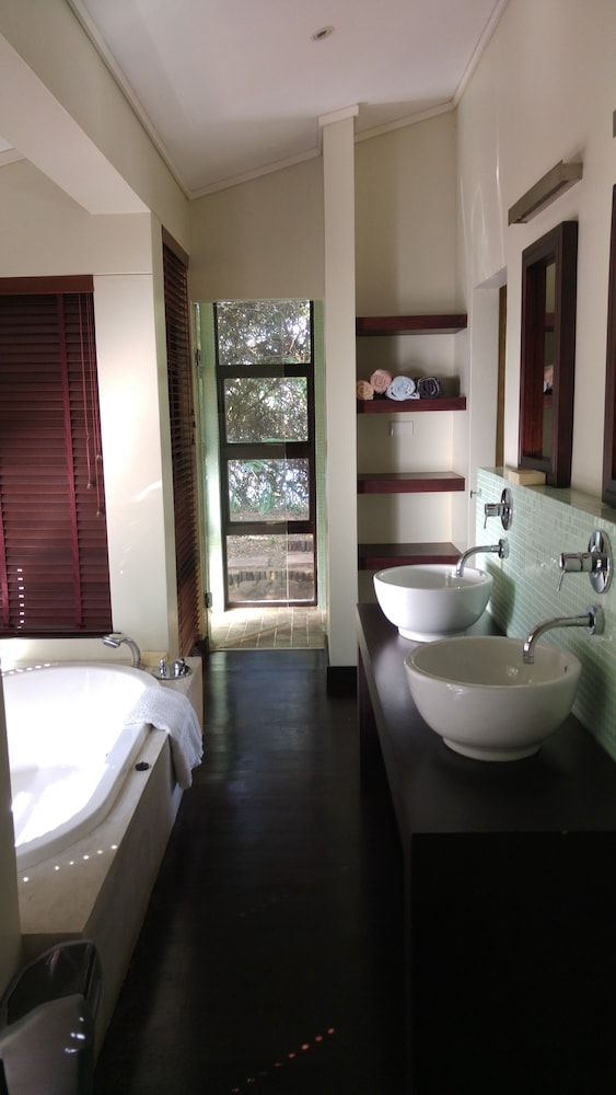 Zimbali Condo