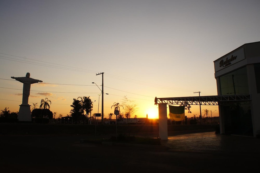 Hotel Carmen Sol Rentals Apartamentos - Image 1