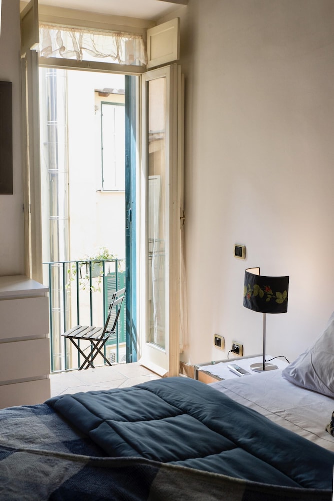 Estate4home - Trevi Fountain Apartment