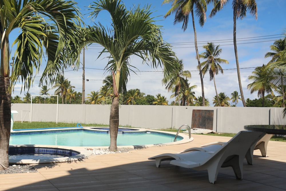 Mansao 6 suites c piscina e jacuzzi 082M