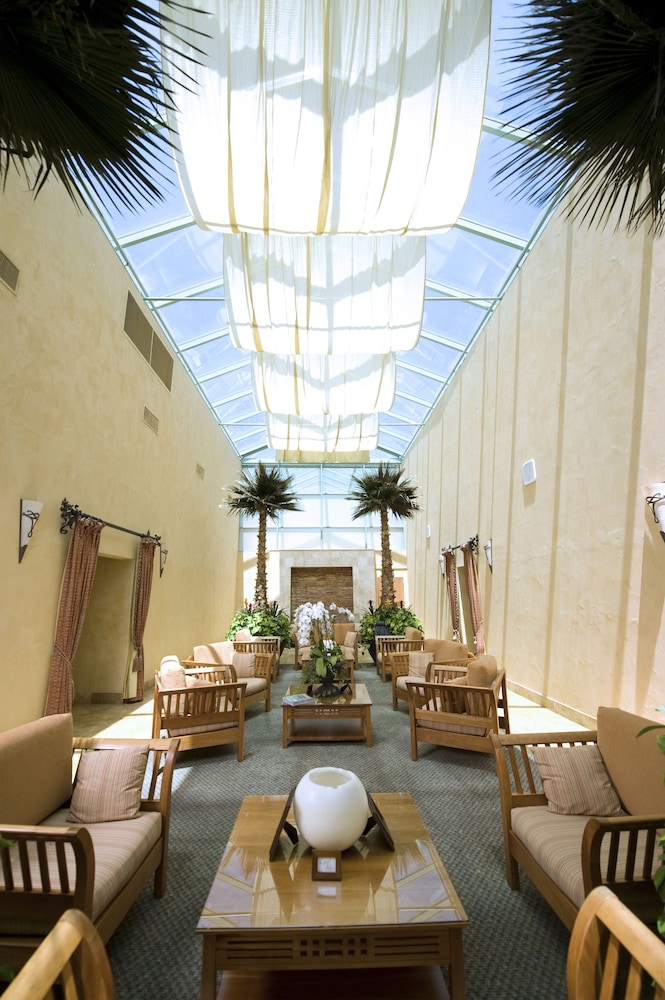 Villa Arden Hills