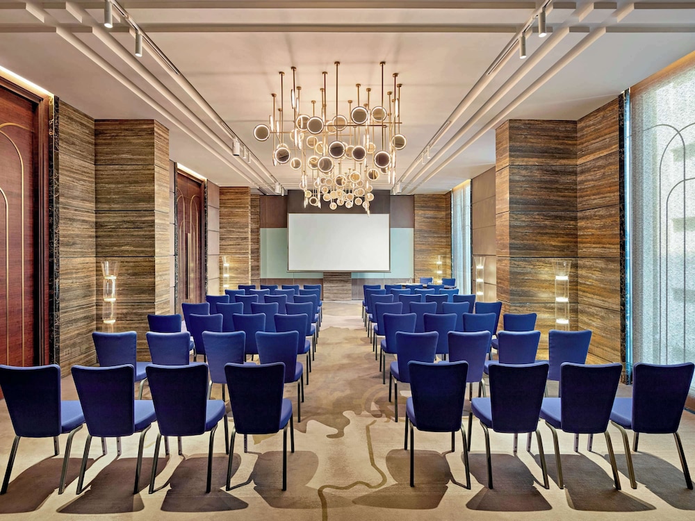 Mövenpick Hotel Hanoi Centre 85