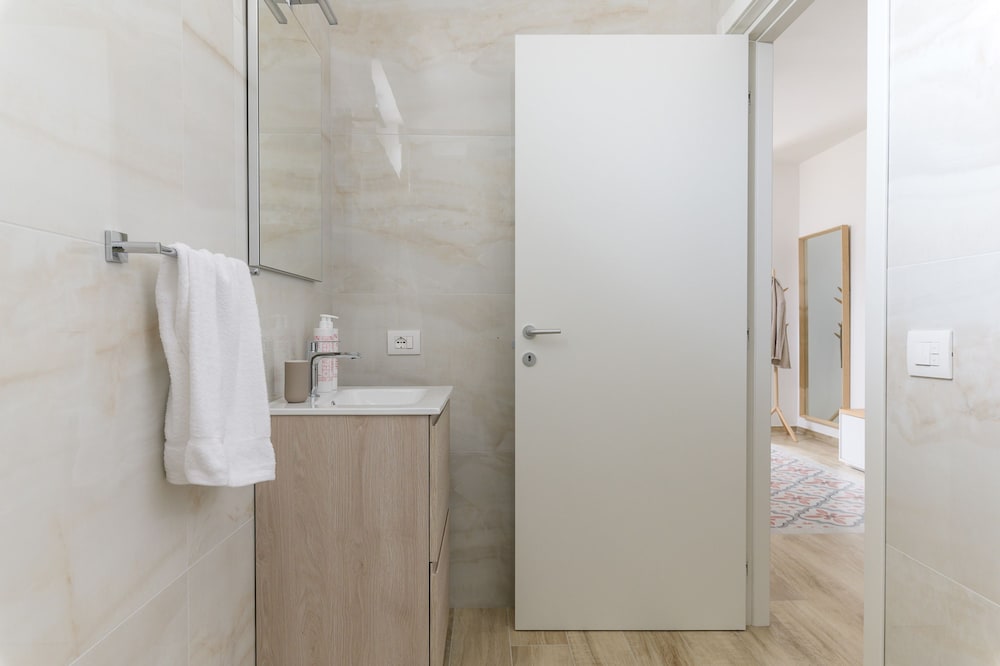 Palazzo Murat - One-bedroom Apartment With Balcony by Wonderful Italy