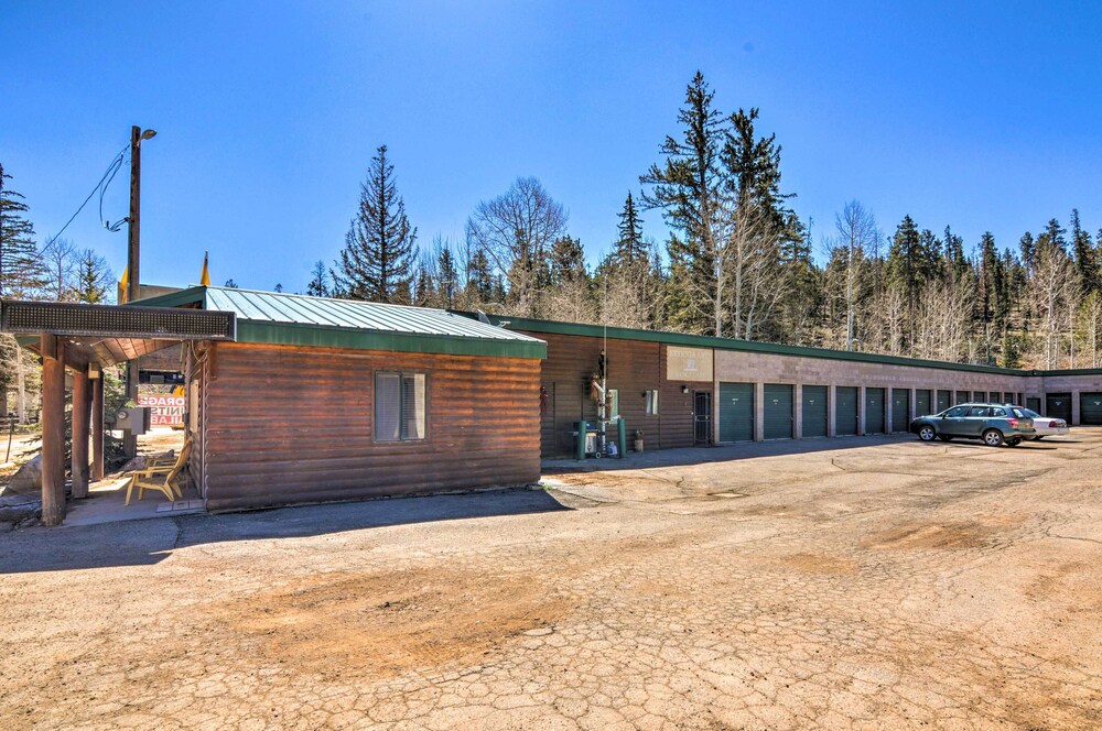 Private Duck Creek Apartment Near Entertainment! view 4