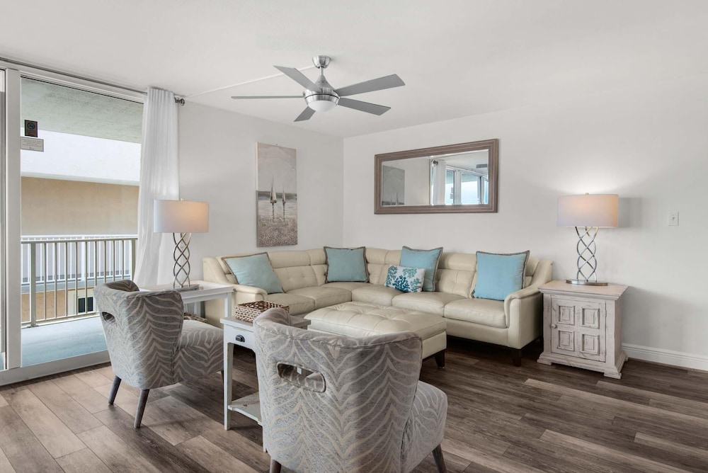Starboard Village 121