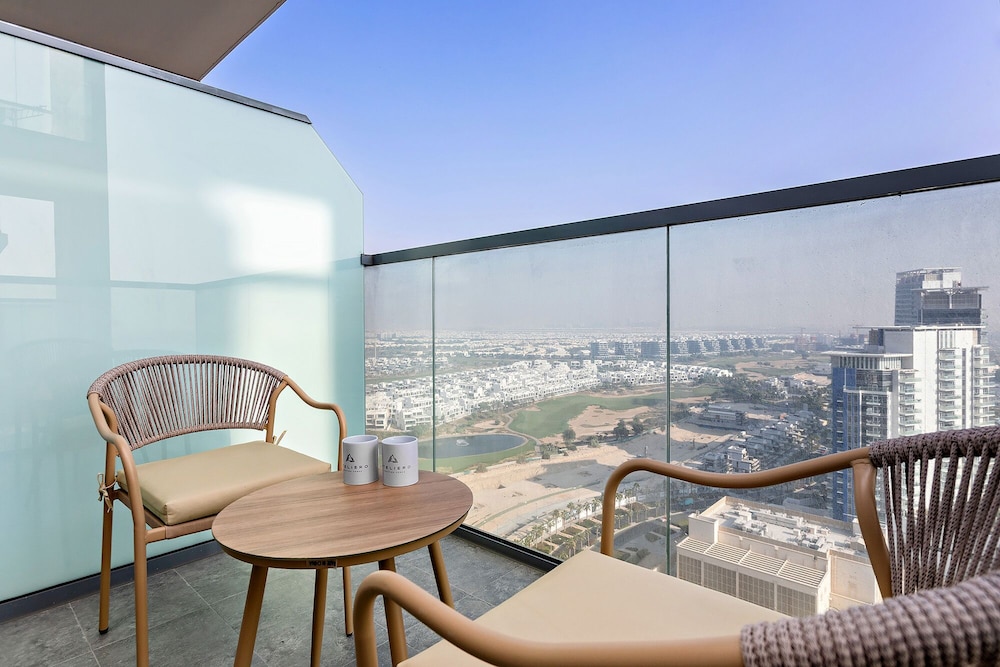 Stylish 1BR Apartment at Golf Gate
