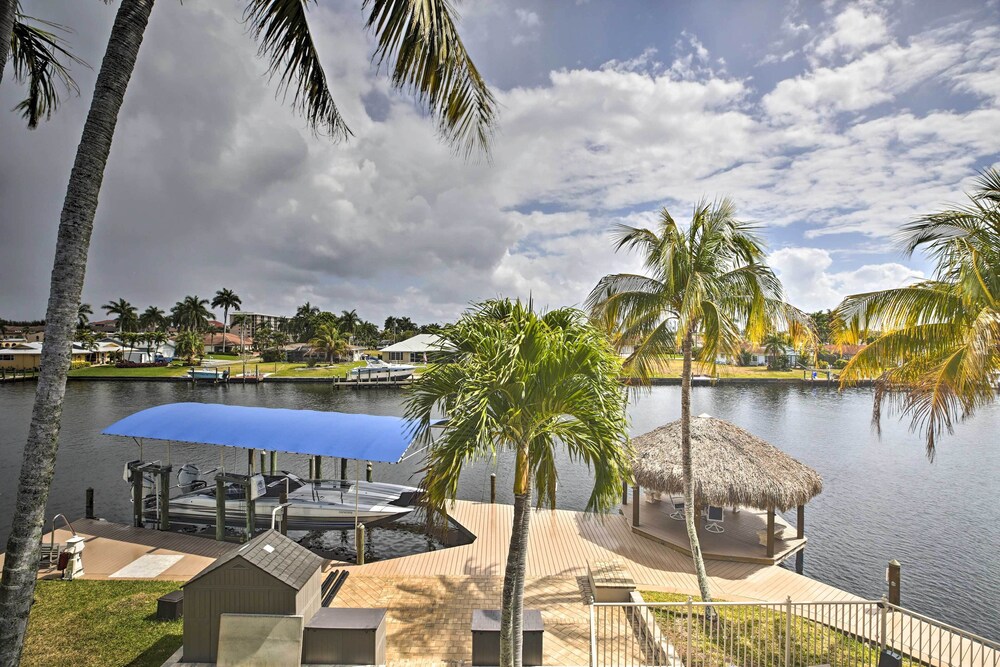 Luxe Cape Coral Escape w/ Boat Dock + Cabana!, photo 40