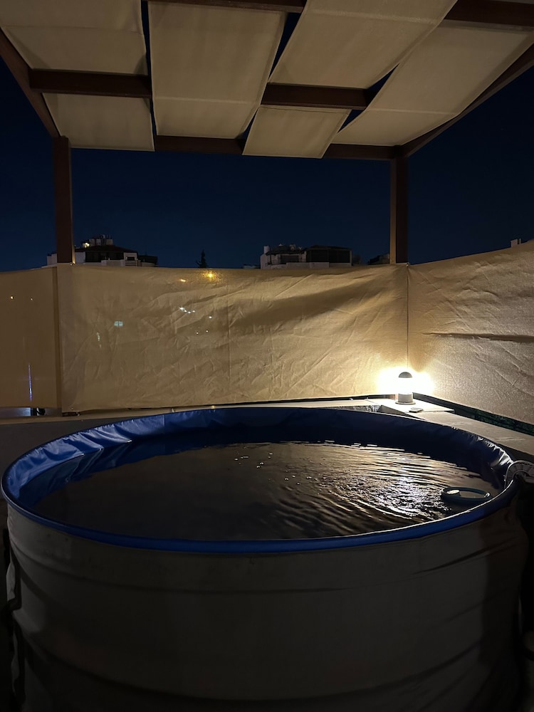 Luxurious Amman Apartment With Private Pool and Modern Amenities