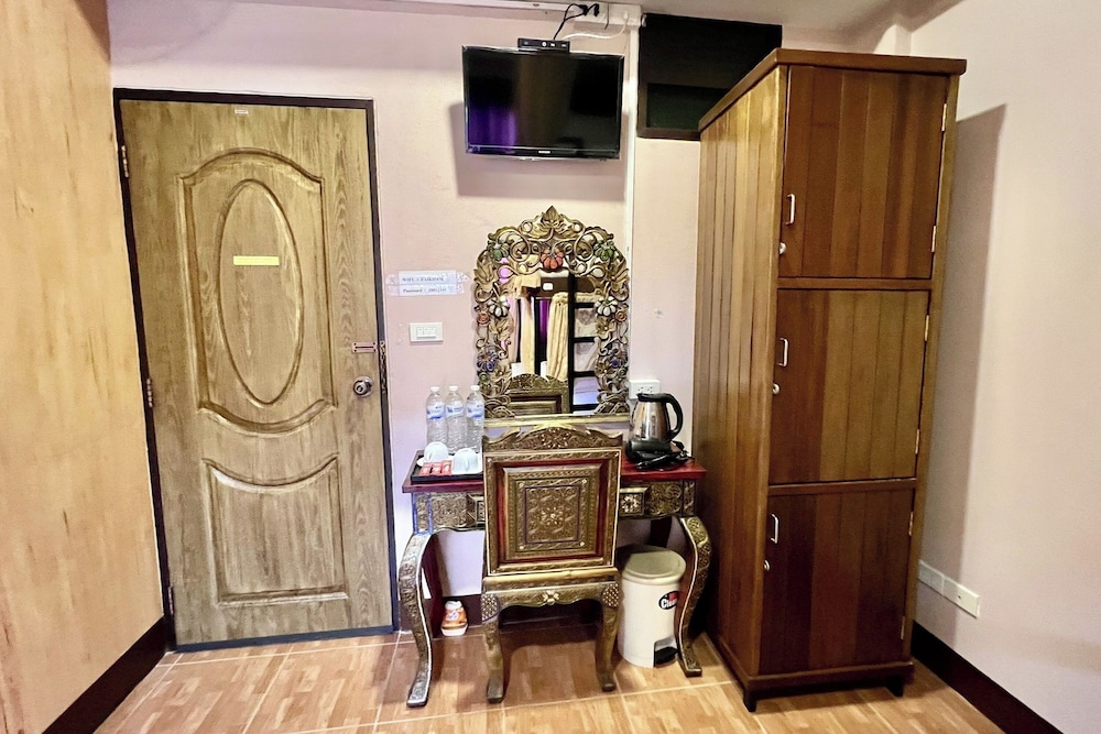 Lm Hostel