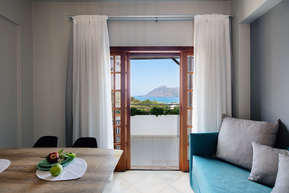 Anthos Apartments