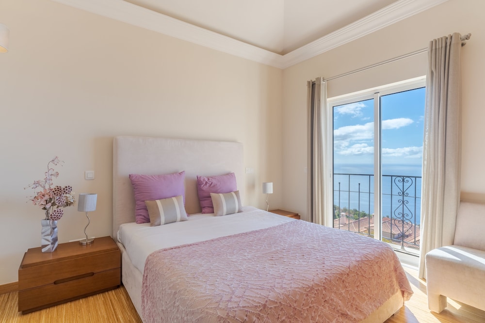Villa Bougainvillea view 4