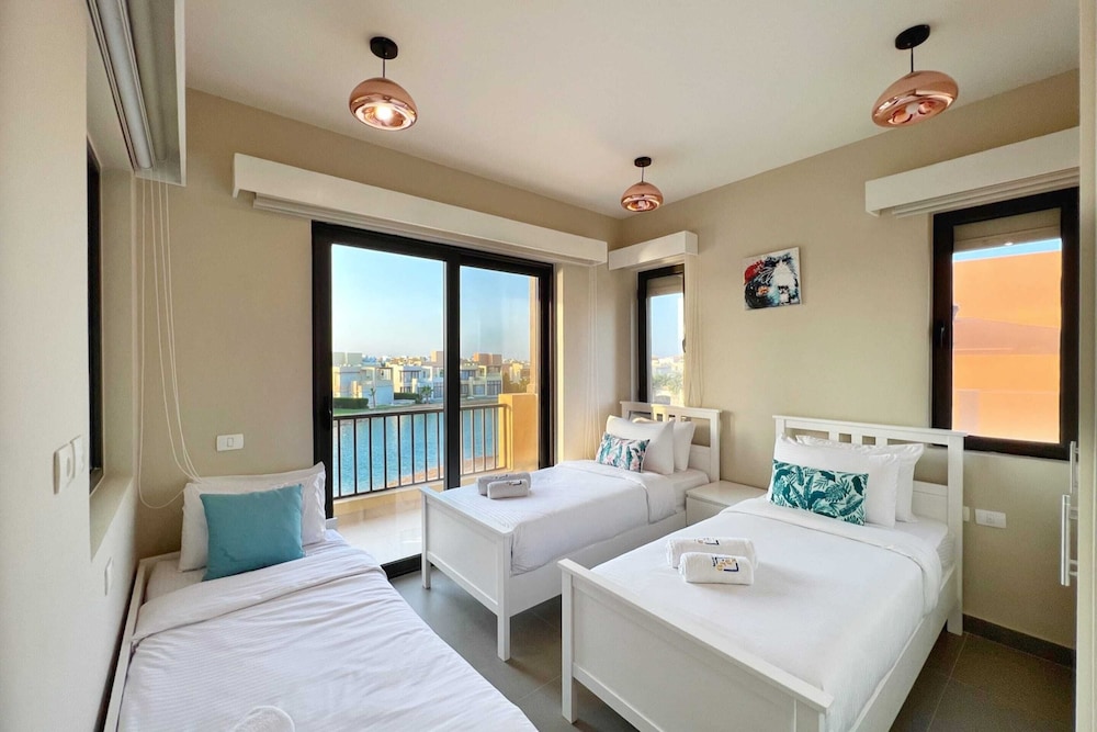 Xuru Stays I Eclectic 2 BDR Twin House @ Tawila El Gouna