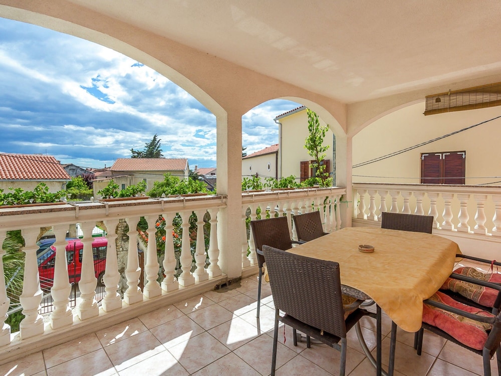 Fascinating Apartment in Medulin near Beach view 5