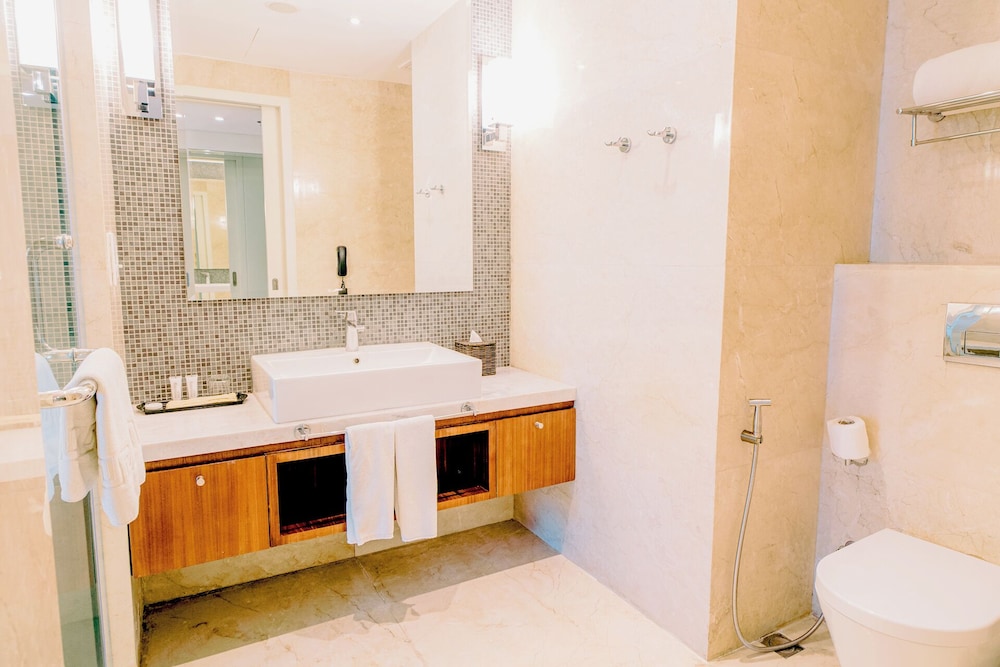 Convenient City Stay in Iloilo Business Park