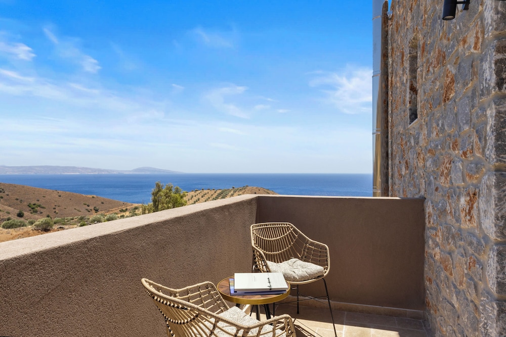 Petres Luxury Villas