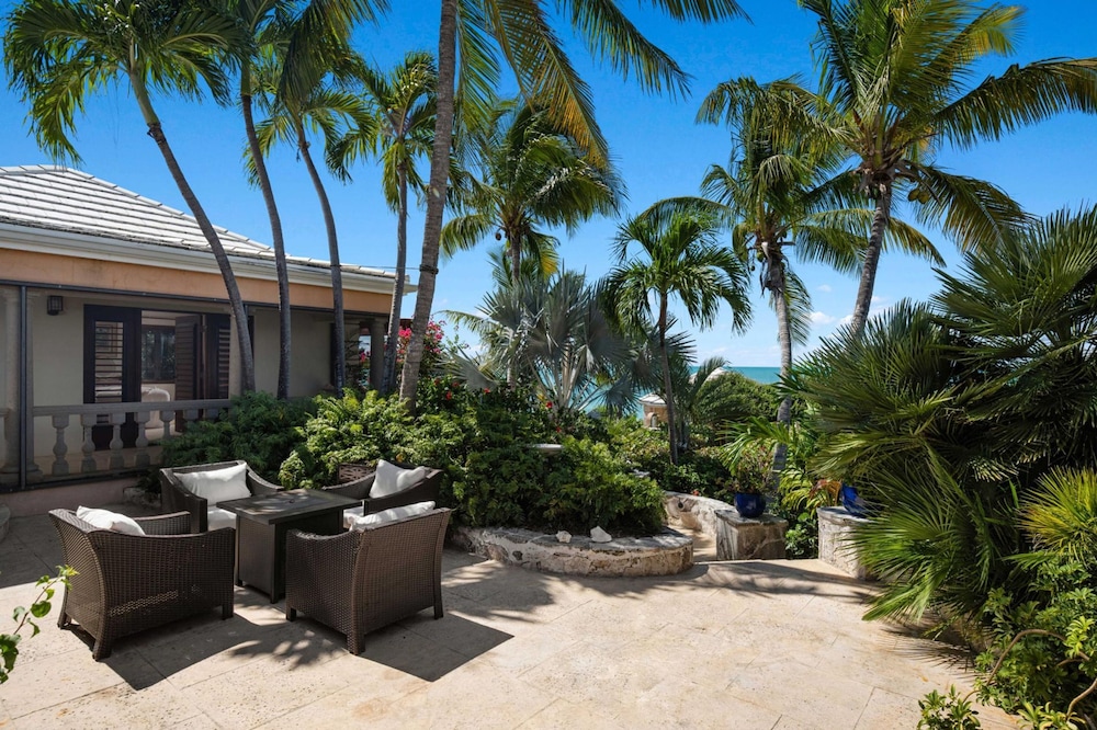 Villa Caona in Providenciales