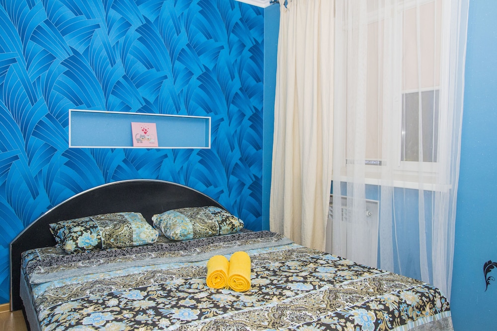 Apartment on Karla Marksa 26 view 2