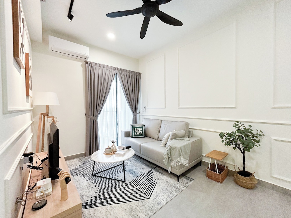 Sunsuria Forum by Manhattan Group