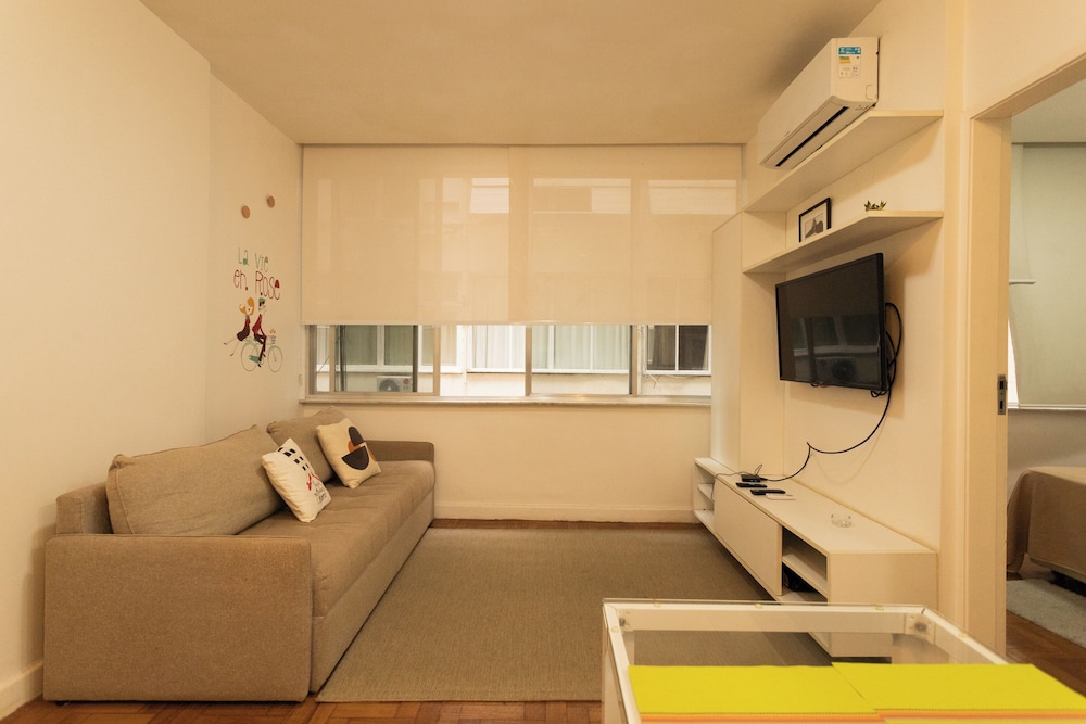 SUH Copacabana 110 Beach Plus